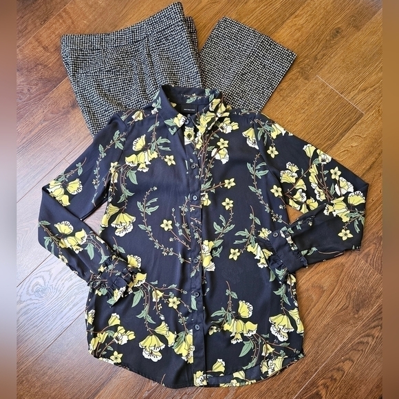 Who What Wear Black Yellow Floral Button-up Top - Picture 1 of 12